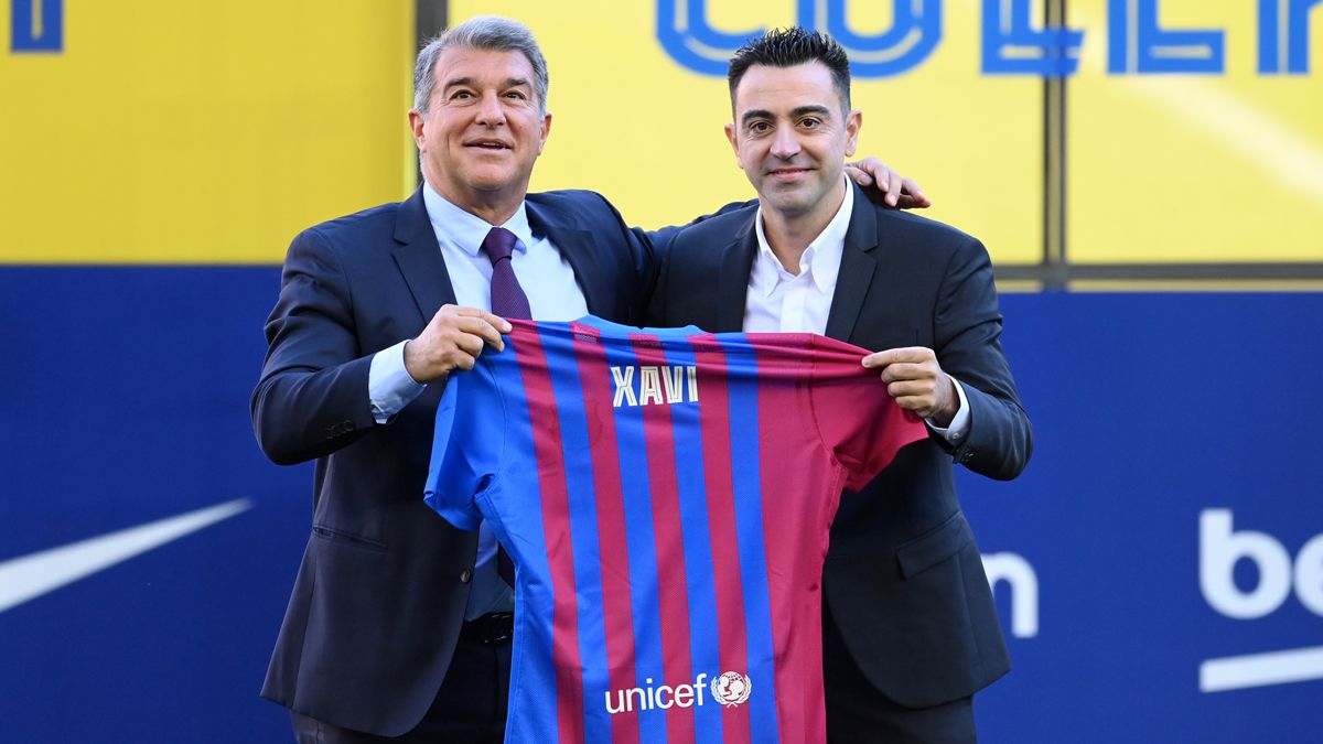 laporta backs xavi